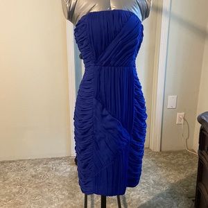 Super cute Banana republic dress in size 4.